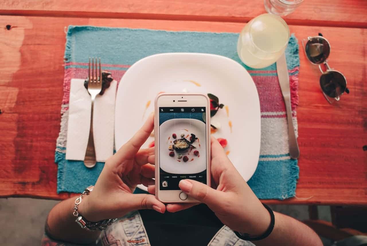 fotografia-smartphone-plato-comida
